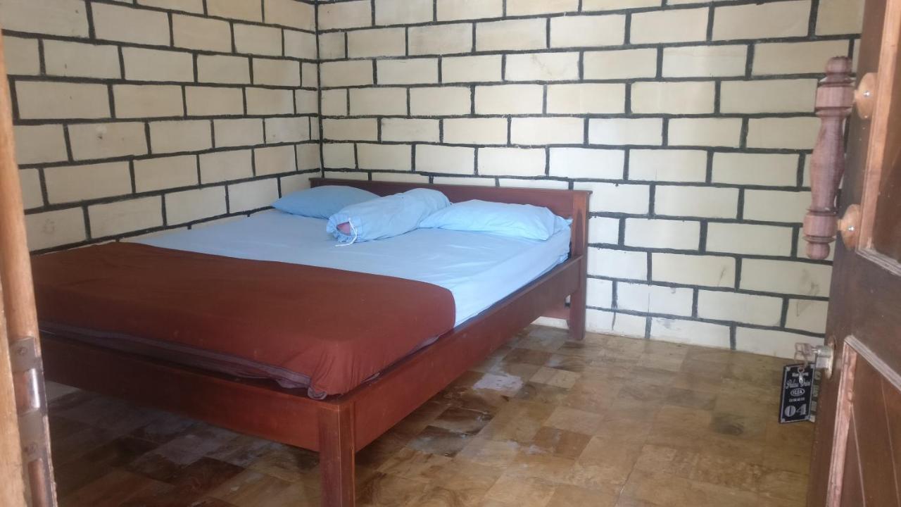 Hotel Kampoeng Drini Brono Экстерьер фото