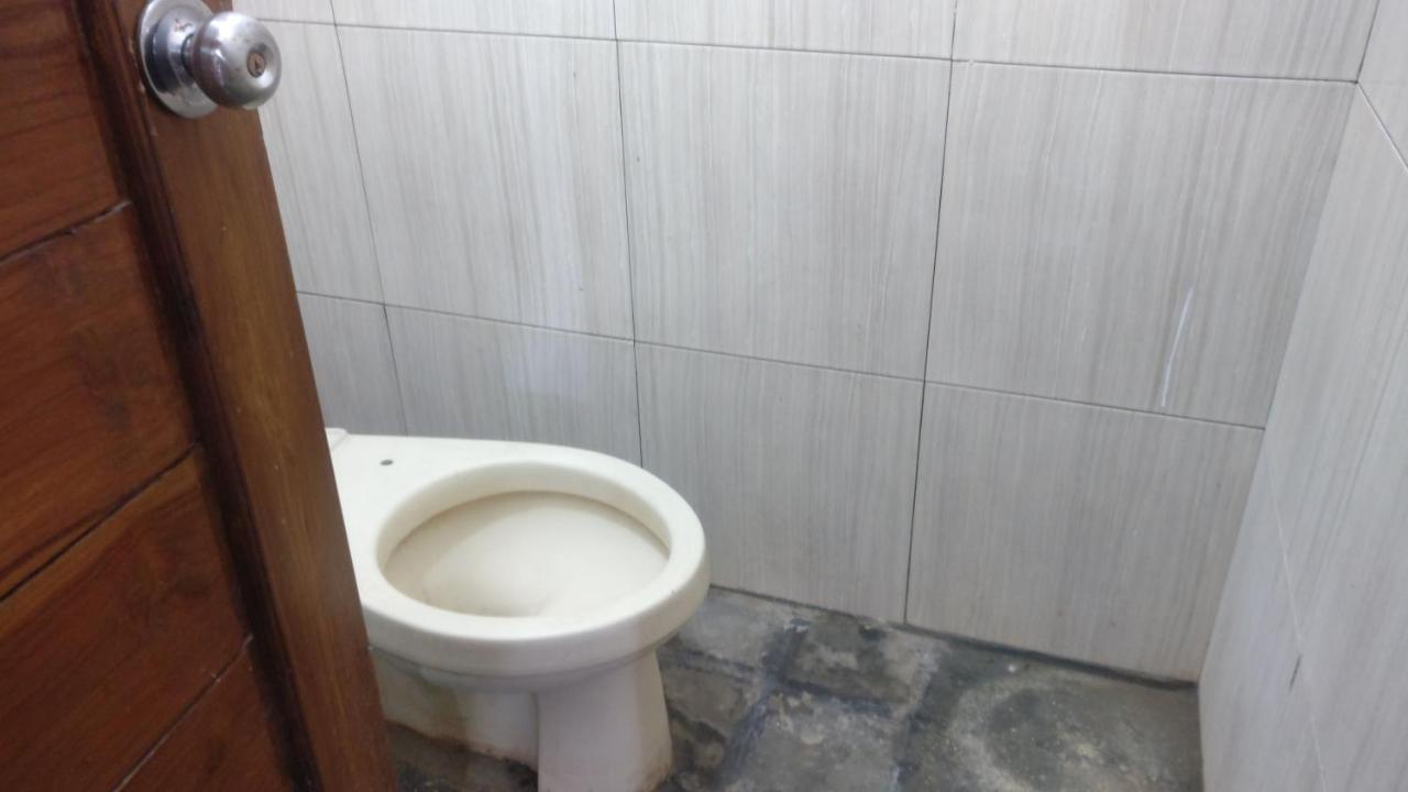 Hotel Kampoeng Drini Brono Экстерьер фото