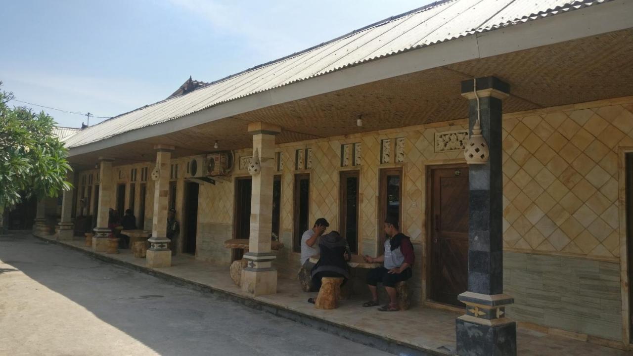 Hotel Kampoeng Drini Brono Экстерьер фото