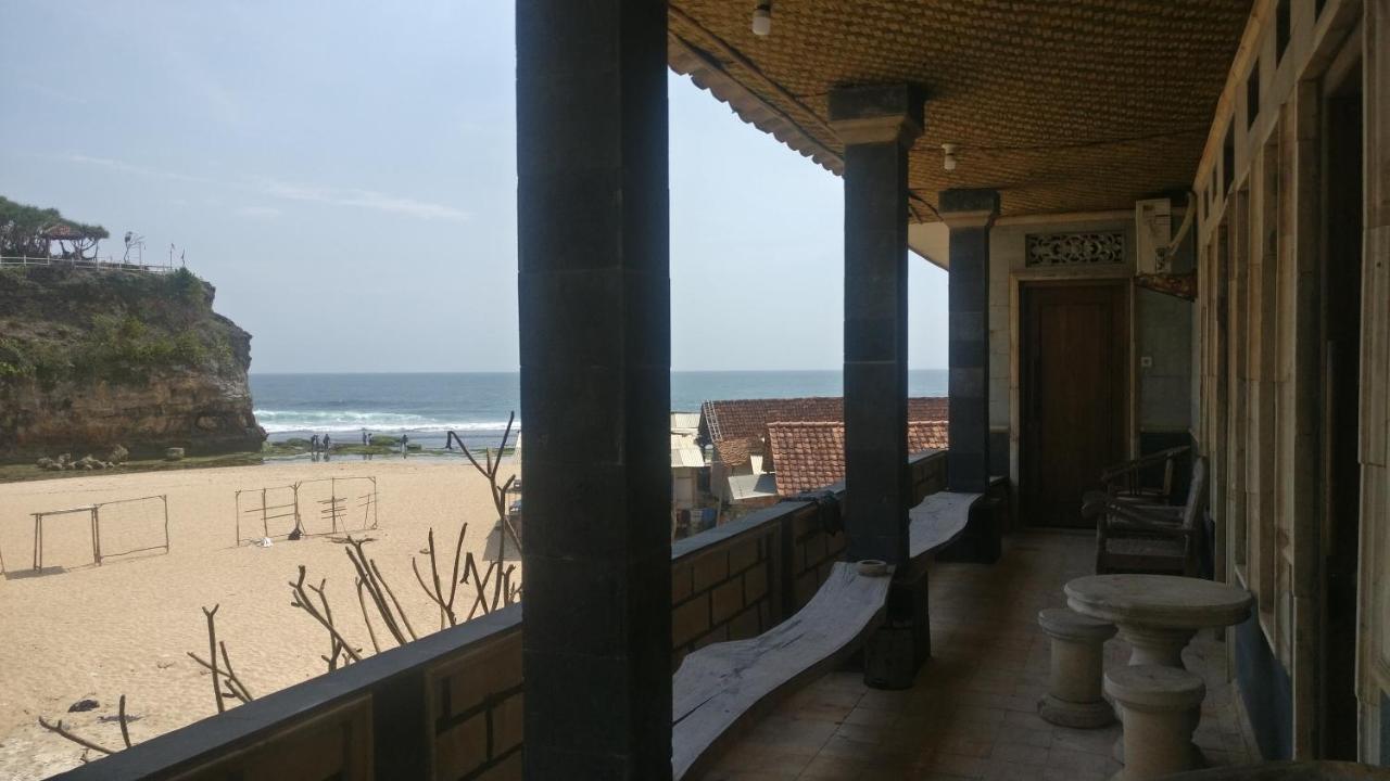 Hotel Kampoeng Drini Brono Экстерьер фото