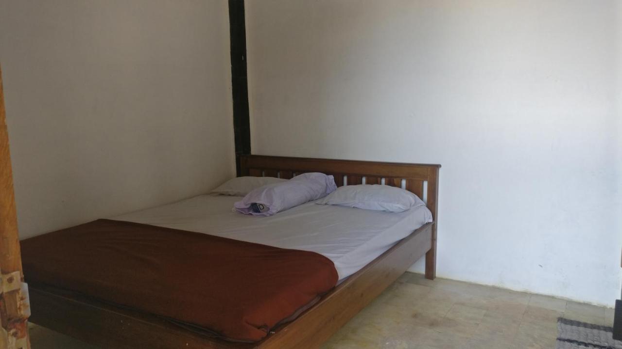 Hotel Kampoeng Drini Brono Экстерьер фото